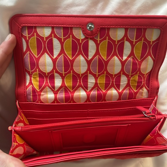 Vera Bradley wallet nwot - Picture 8 of 8
